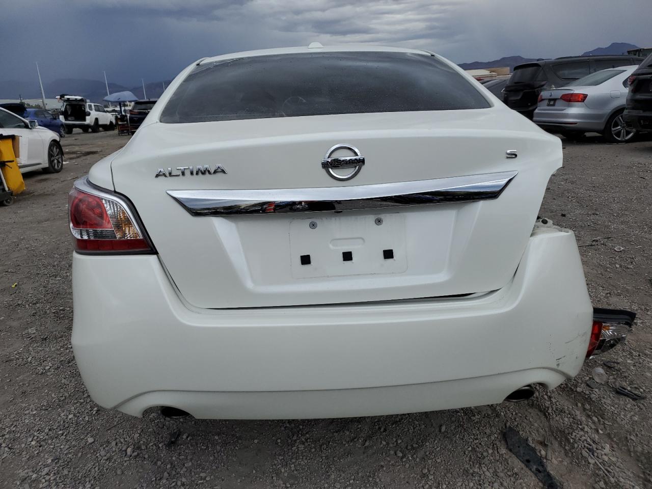 2015 Nissan Altima 2.5 VIN: 1N4AL3AP1FN317618 Lot: 86112175