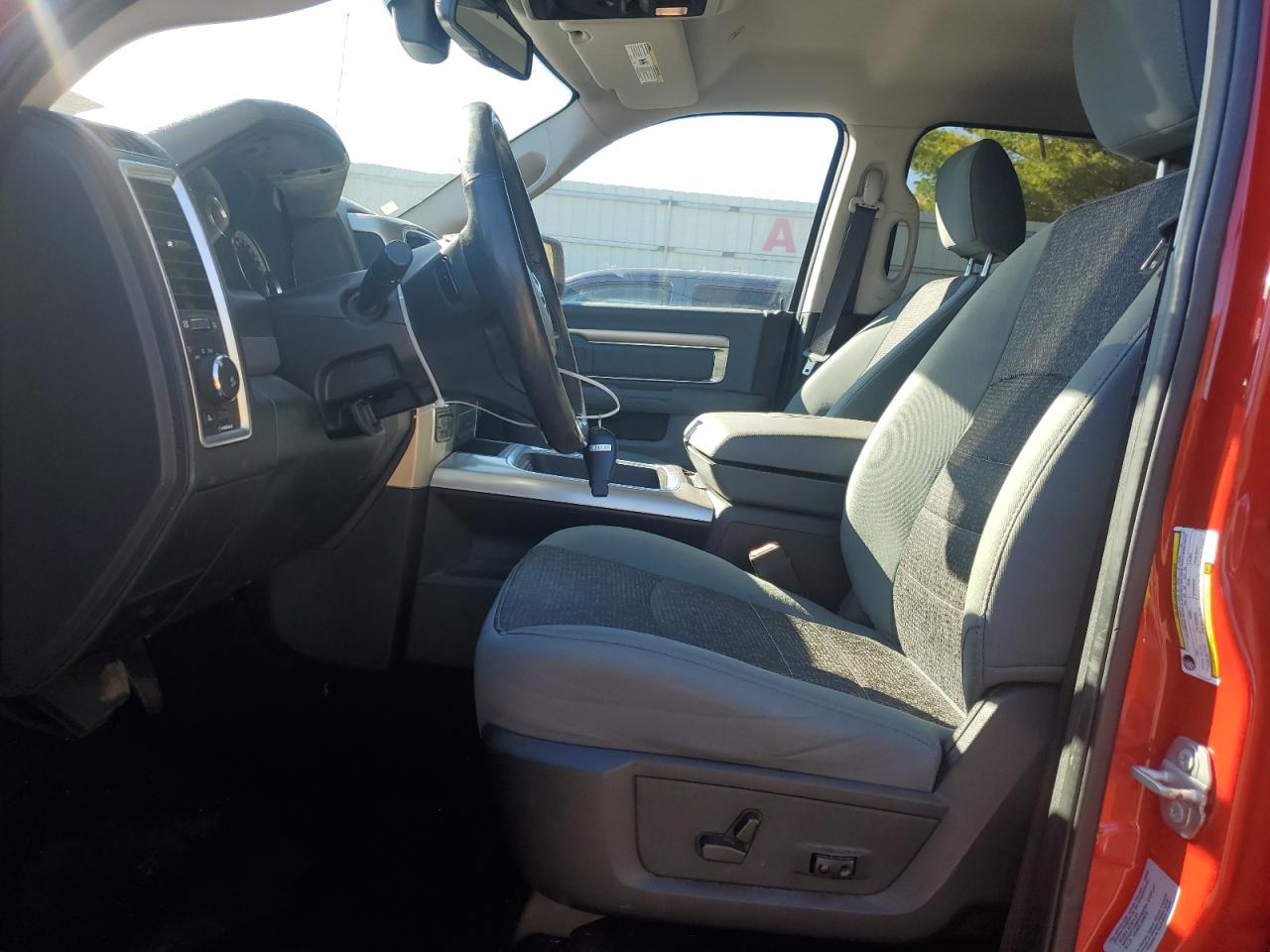 2017 Ram 1500 Slt VIN: 3C6RR7LT9HG688087 Lot: 85373835