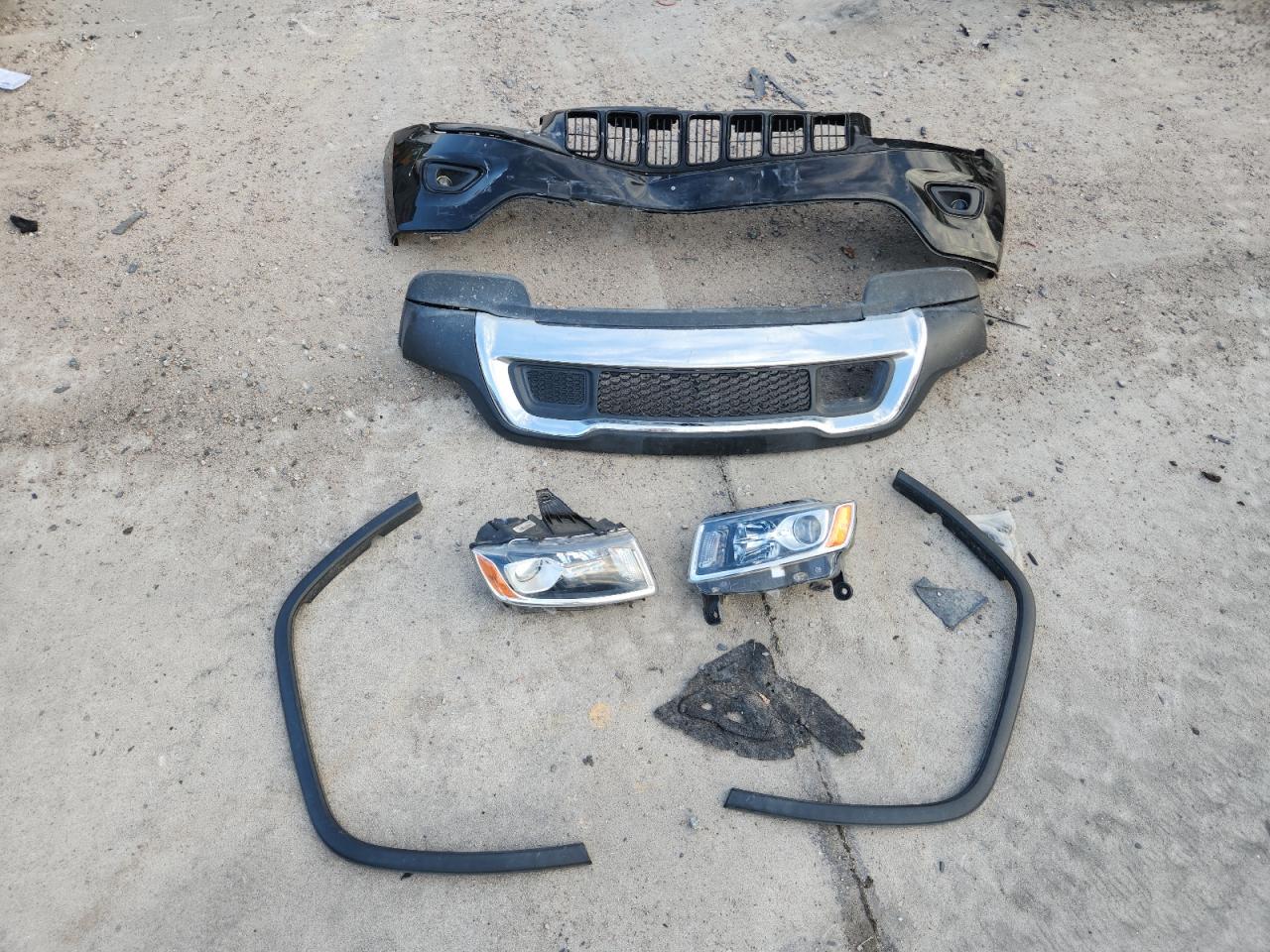 2014 Jeep Grand Cherokee Limited VIN: 1C4RJFBG5EC363305 Lot: 84972405