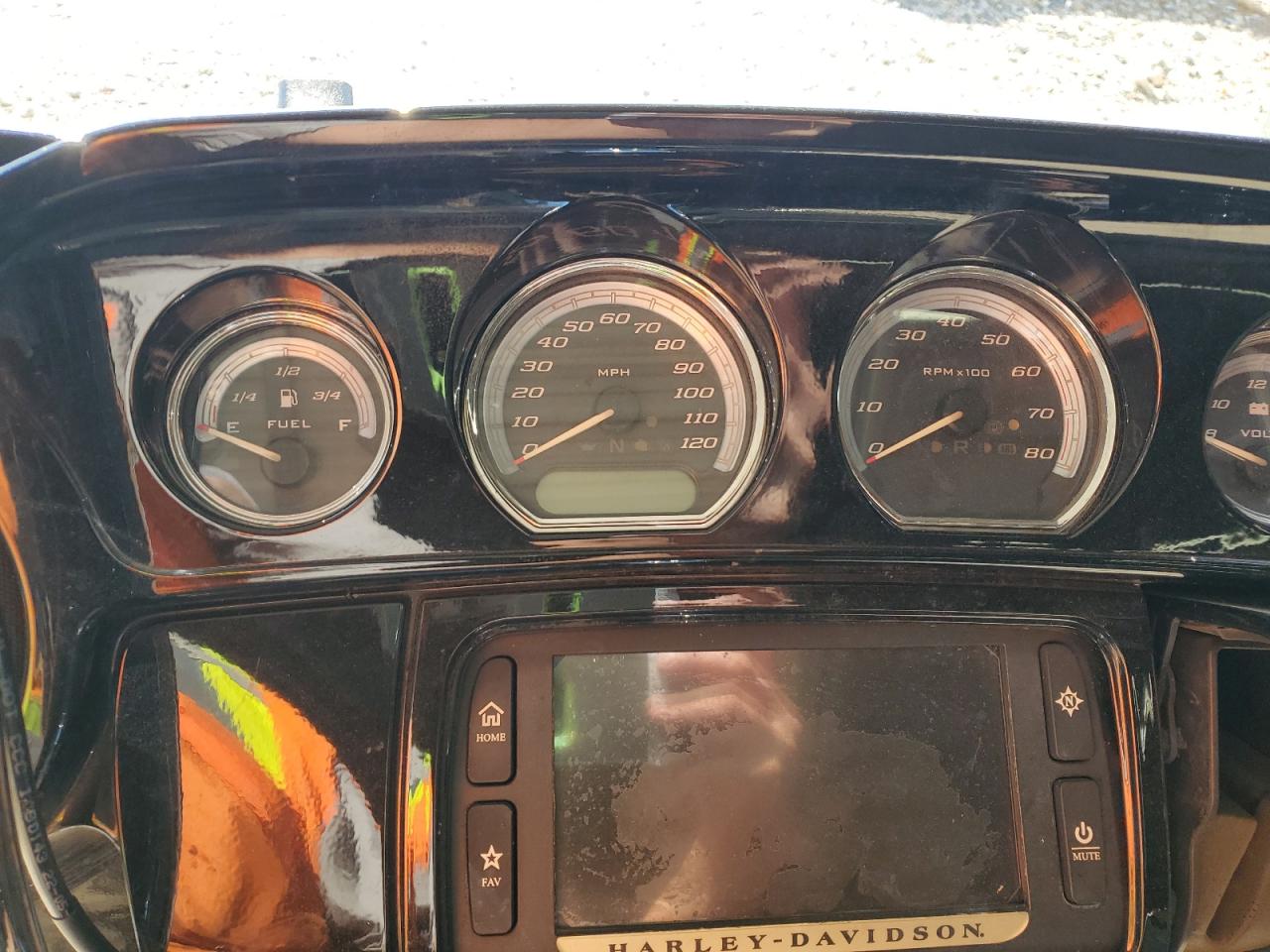 2017 Harley-Davidson Flhtk Ultra Limited VIN: 1HD1KED17HB641515 Lot: 86249015