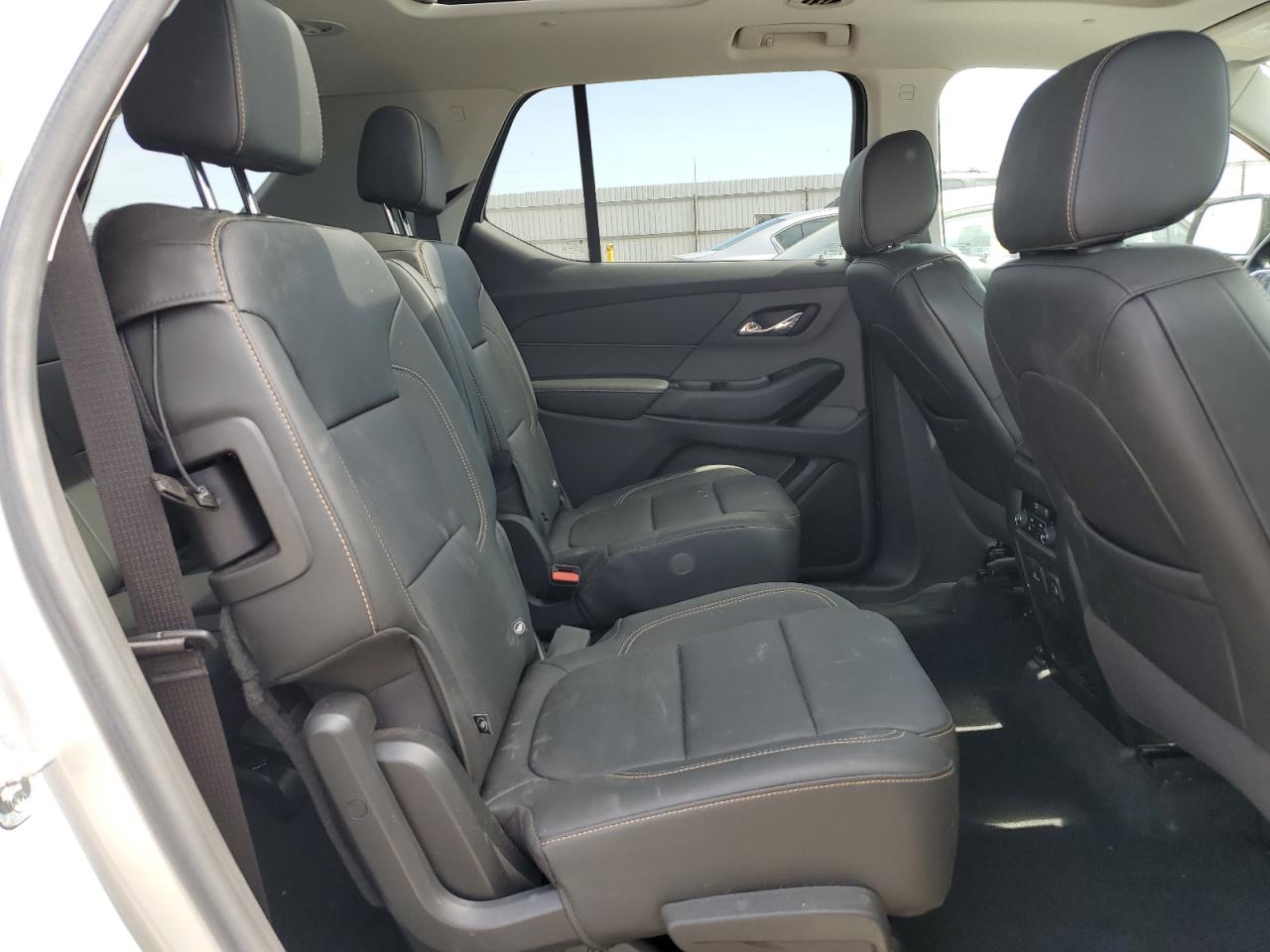 2020 Chevrolet Traverse Premier VIN: 1GNEVKKW2LJ158561 Lot: 82009605