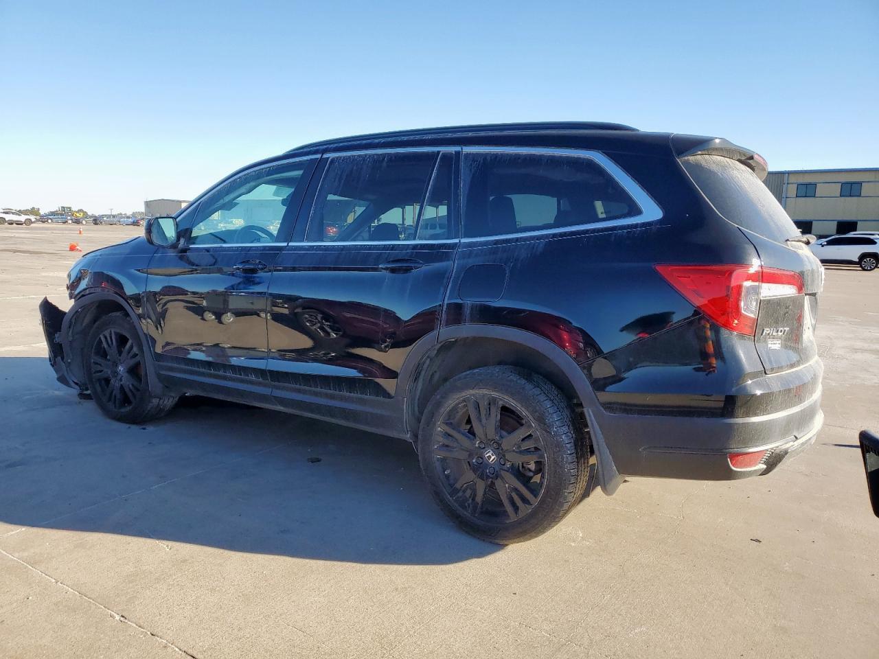 2021 Honda Pilot Se black  gas 5FNYF6H24MB068125 photo #3