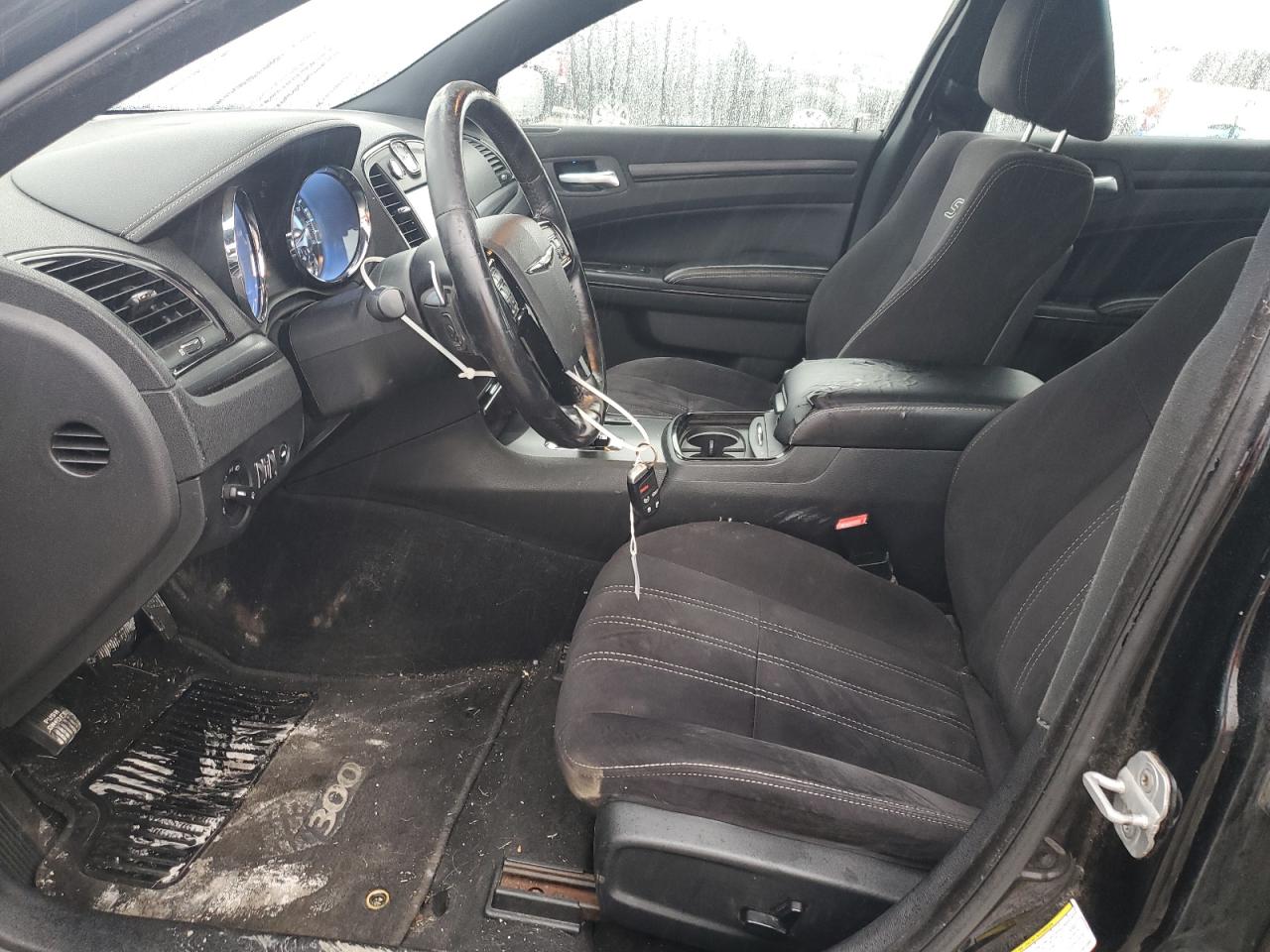 2012 Chrysler 300 S VIN: 2C3CCABGXCH115827 Lot: 90462455