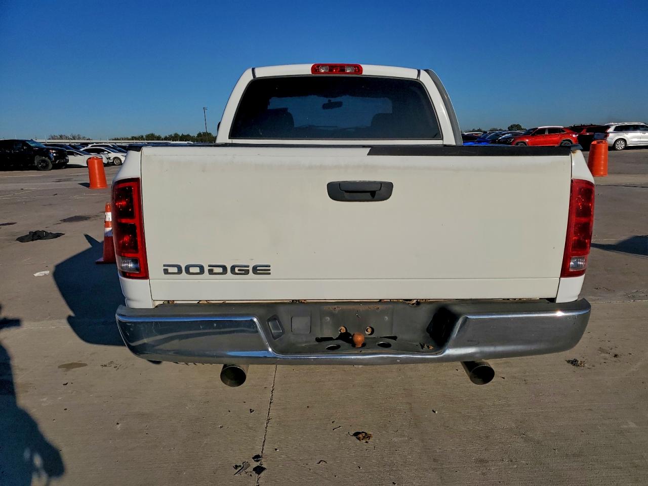 2004 Dodge Ram 1500 St VIN: 1D7HA18D94J265924 Lot: 90708895
