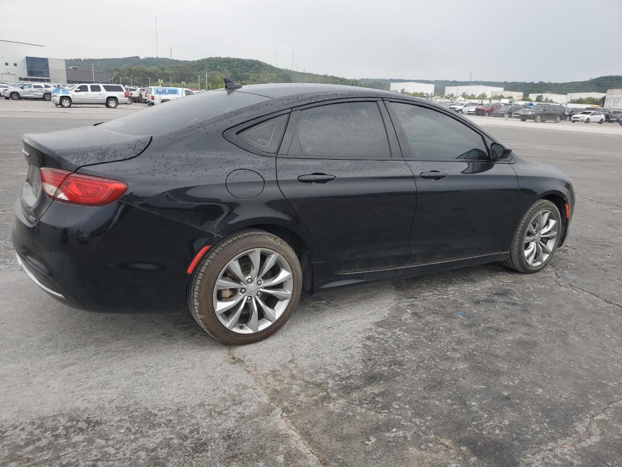 2015 Chrysler 200 S black sedan flexible 1C3CCCBG8FN597303 photo #4
