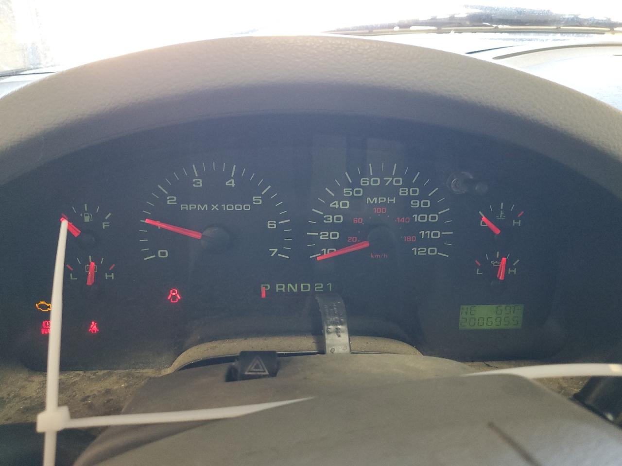 2005 Ford F150 VIN: 1FTPX12555NA84898 Lot: 84749625