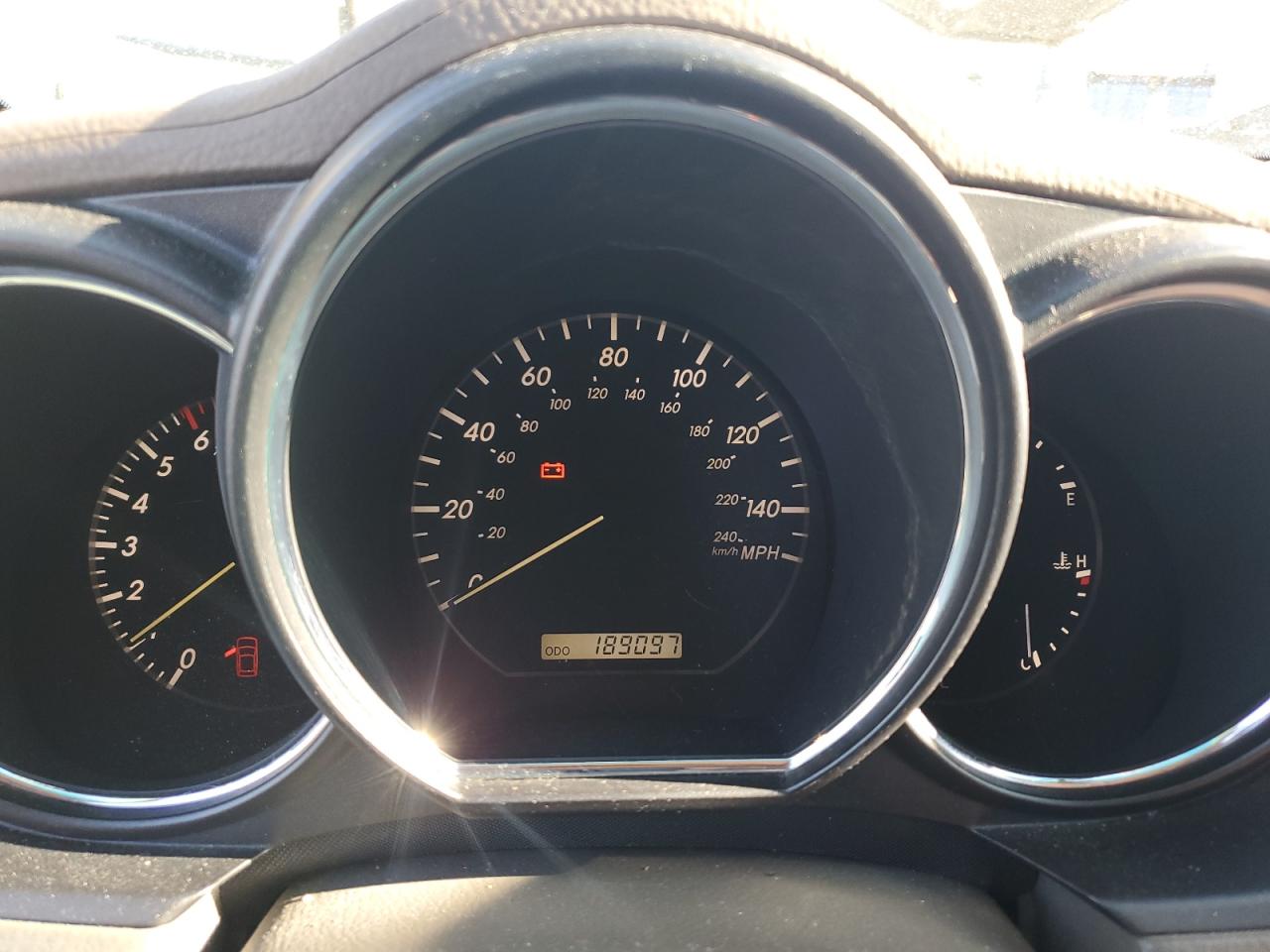 2004 Lexus Rx 330 VIN: JTJHA31U040027737 Lot: 82748765