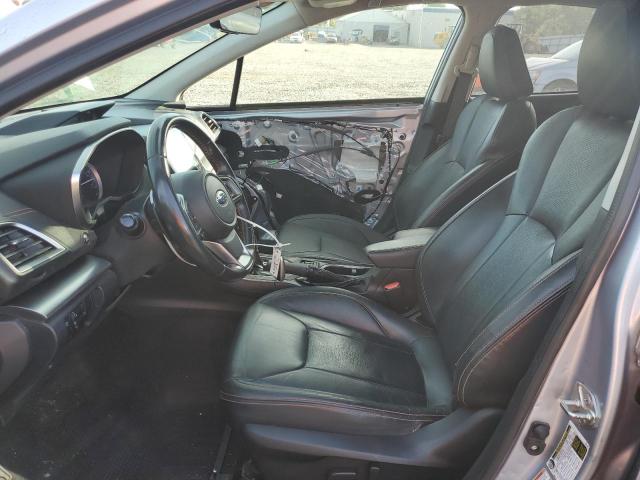  SUBARU CROSSTREK 2018 Srebrny