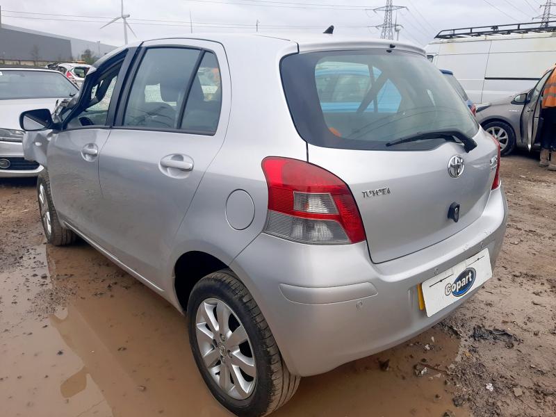 2011 TOYOTA YARIS T SPIRIT VVT-I 