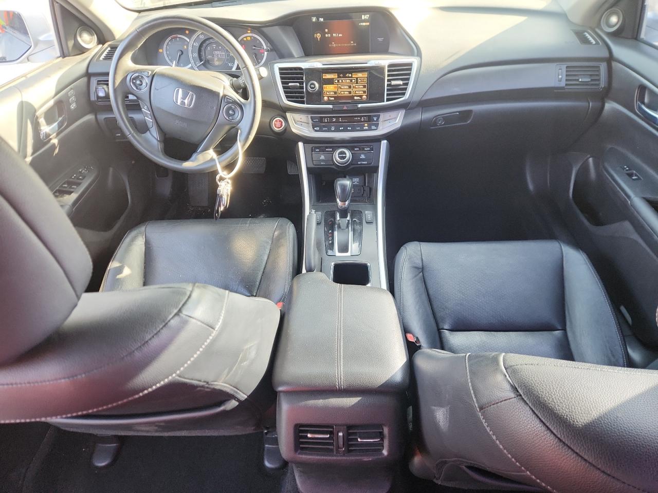 2015 Honda Accord Exl VIN: 1HGCR3F87FA028982 Lot: 82261845