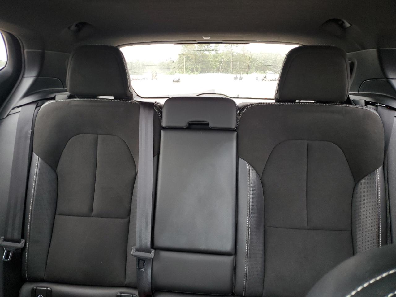 2019 Volvo Xc40 T4 R-Design VIN: YV4AC2HM9K2074892 Lot: 86101805