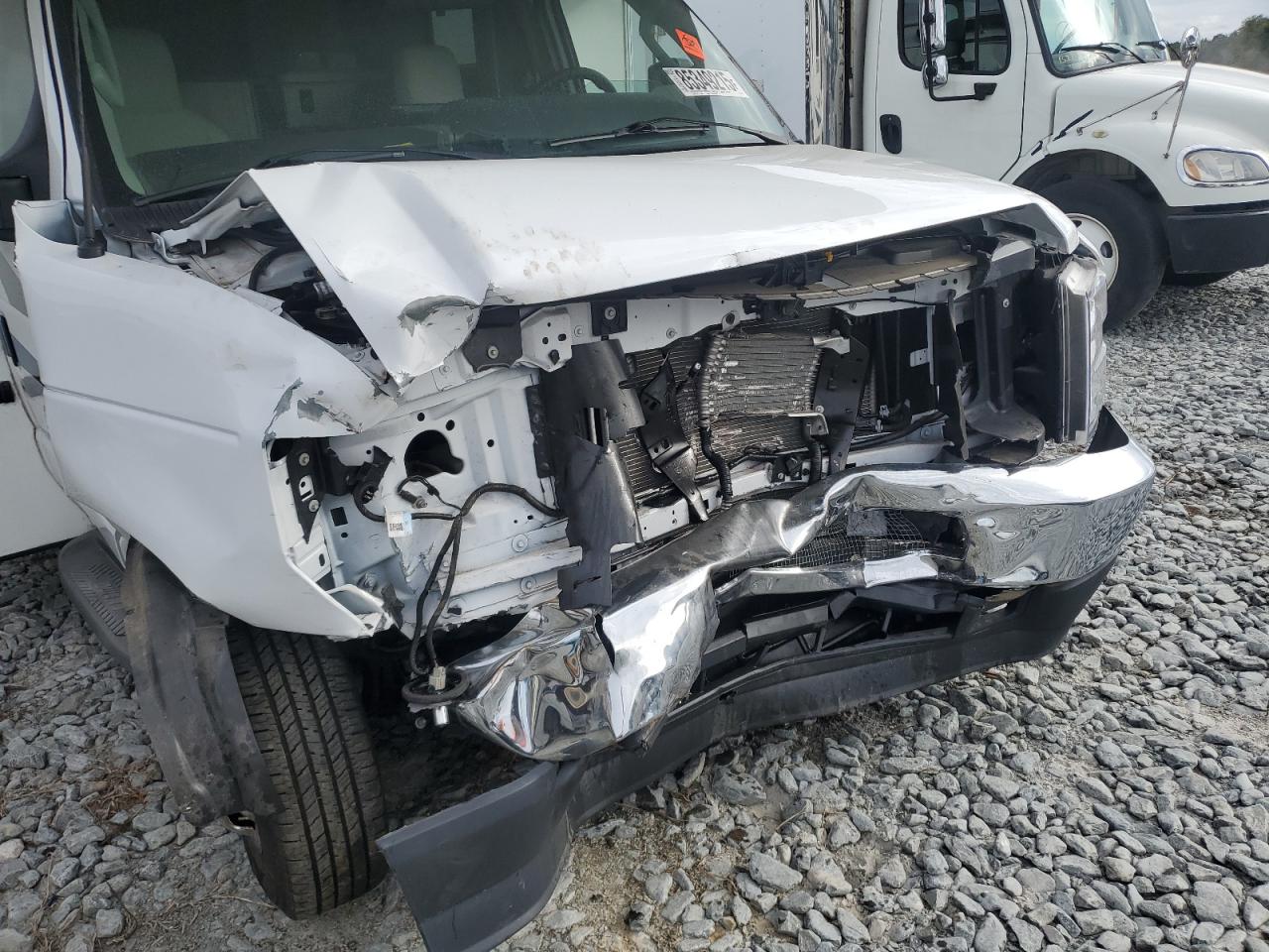 2024 Ford Econoline E450 Super Duty Cutaway Van VIN: 1FDXE4FN5RDD11872 Lot: 85349215