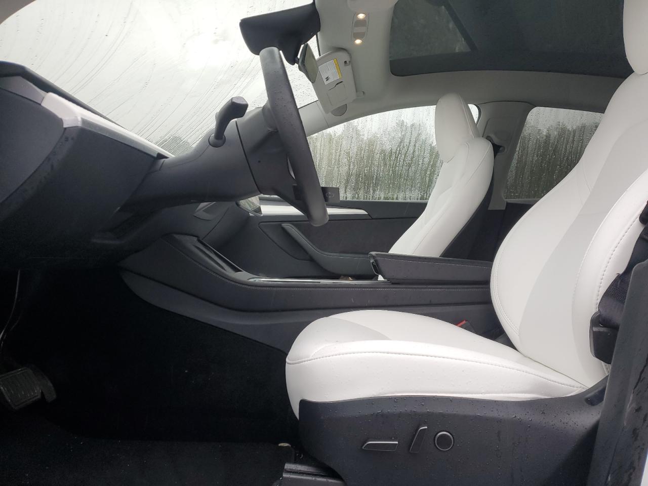 2023 Tesla Model Y VIN: 7SAYGDEE5PF968541 Lot: 90345335