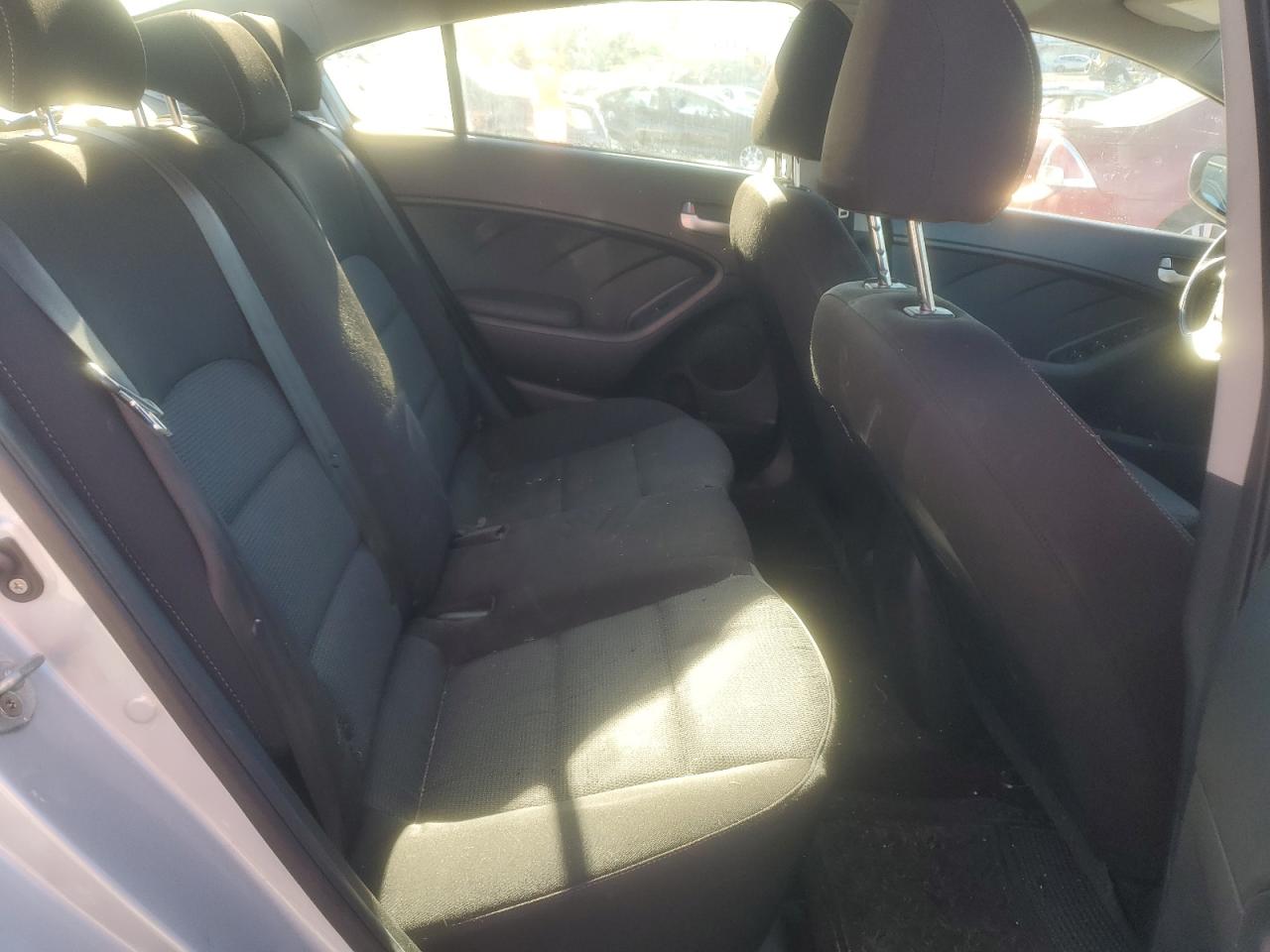 2017 Kia Forte Lx VIN: 3KPFK4A79HE143605 Lot: 87211295