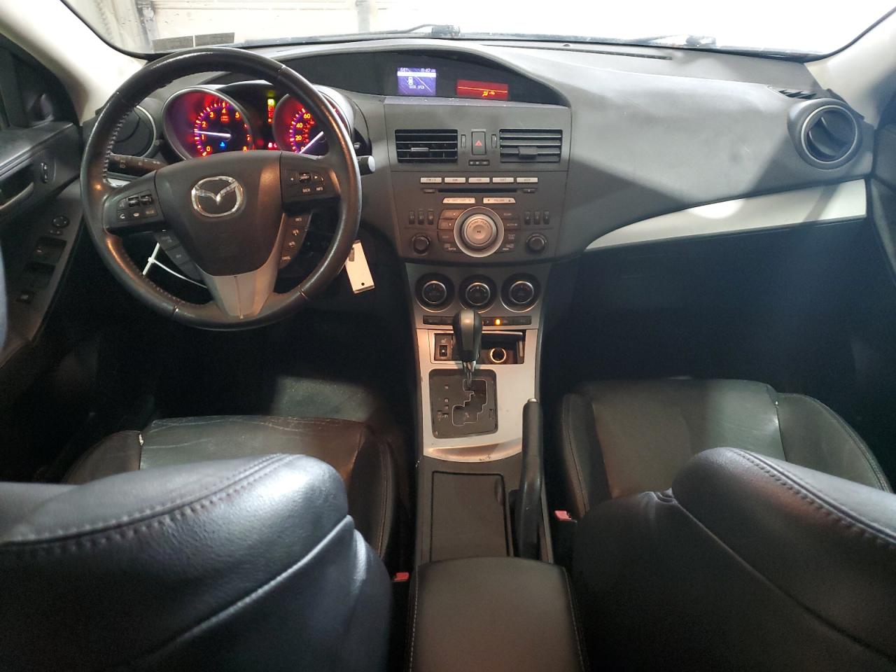 2011 Mazda 3 S VIN: JM1BL1M67B1466218 Lot: 84215895