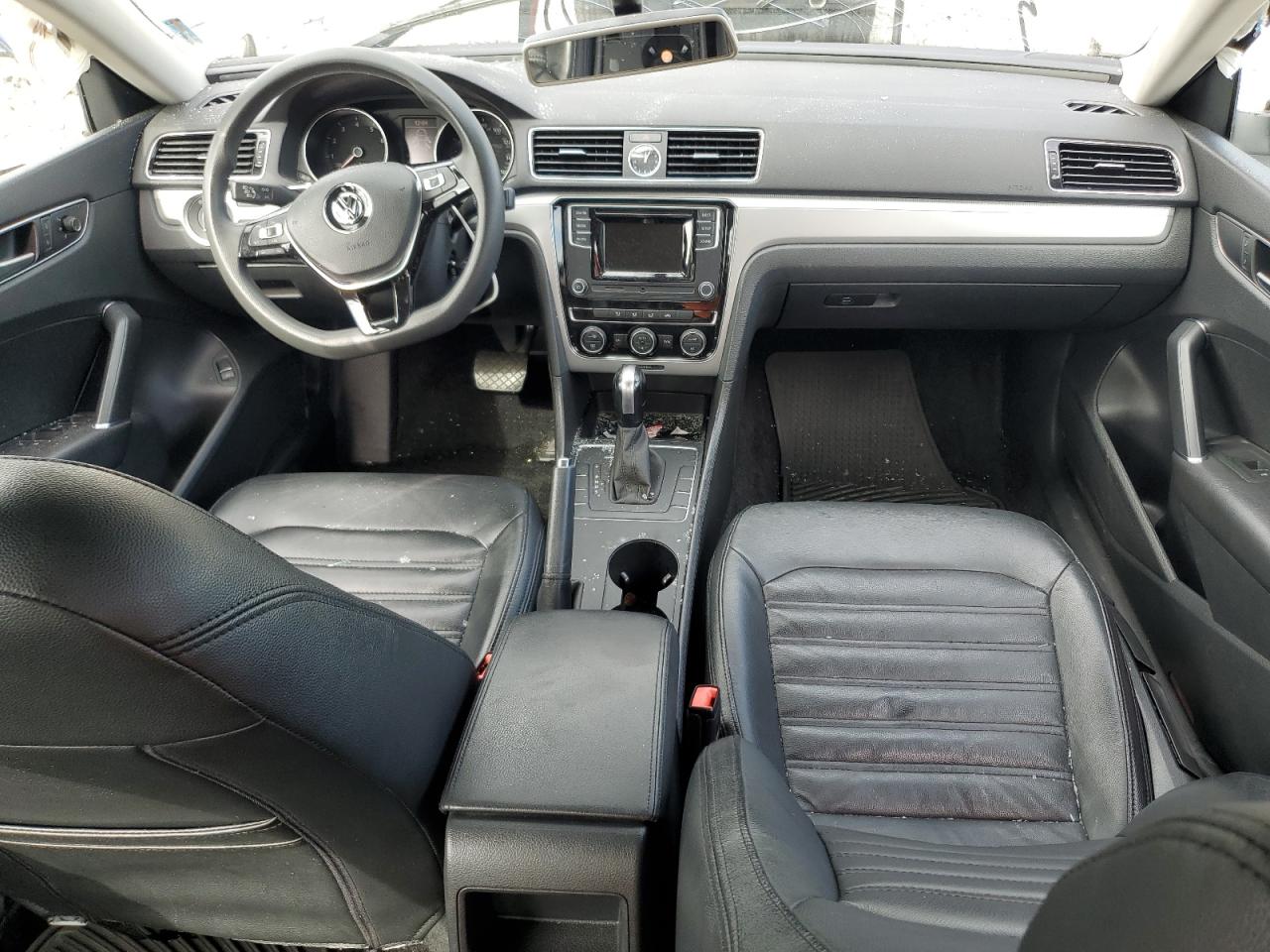 2016 Volkswagen Passat S VIN: 1VWAT7A36GC008879 Lot: 82347625