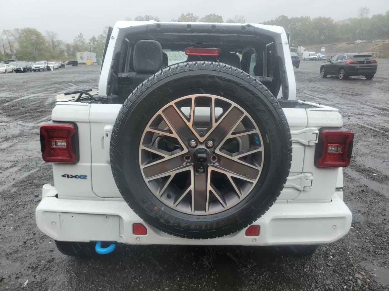 2022 Jeep Wrangler Unlimited Sahara 4Xe VIN: 1C4JJXP61NW159845 Lot: 86151705