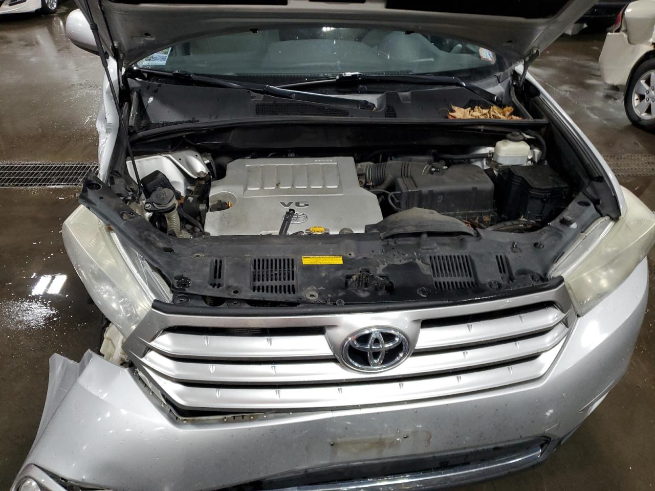 2012 Toyota Highlander Base VIN: 5TDBK3EH4CS165165 Lot: 85186345