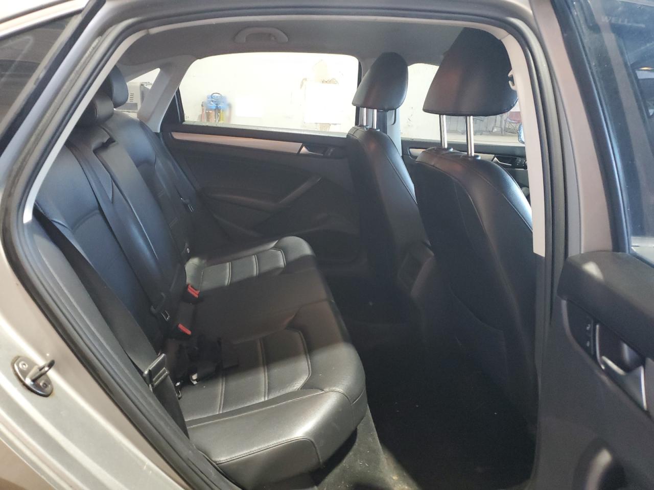 2014 Volkswagen Passat S VIN: 1VWAT7A31EC022976 Lot: 84904285