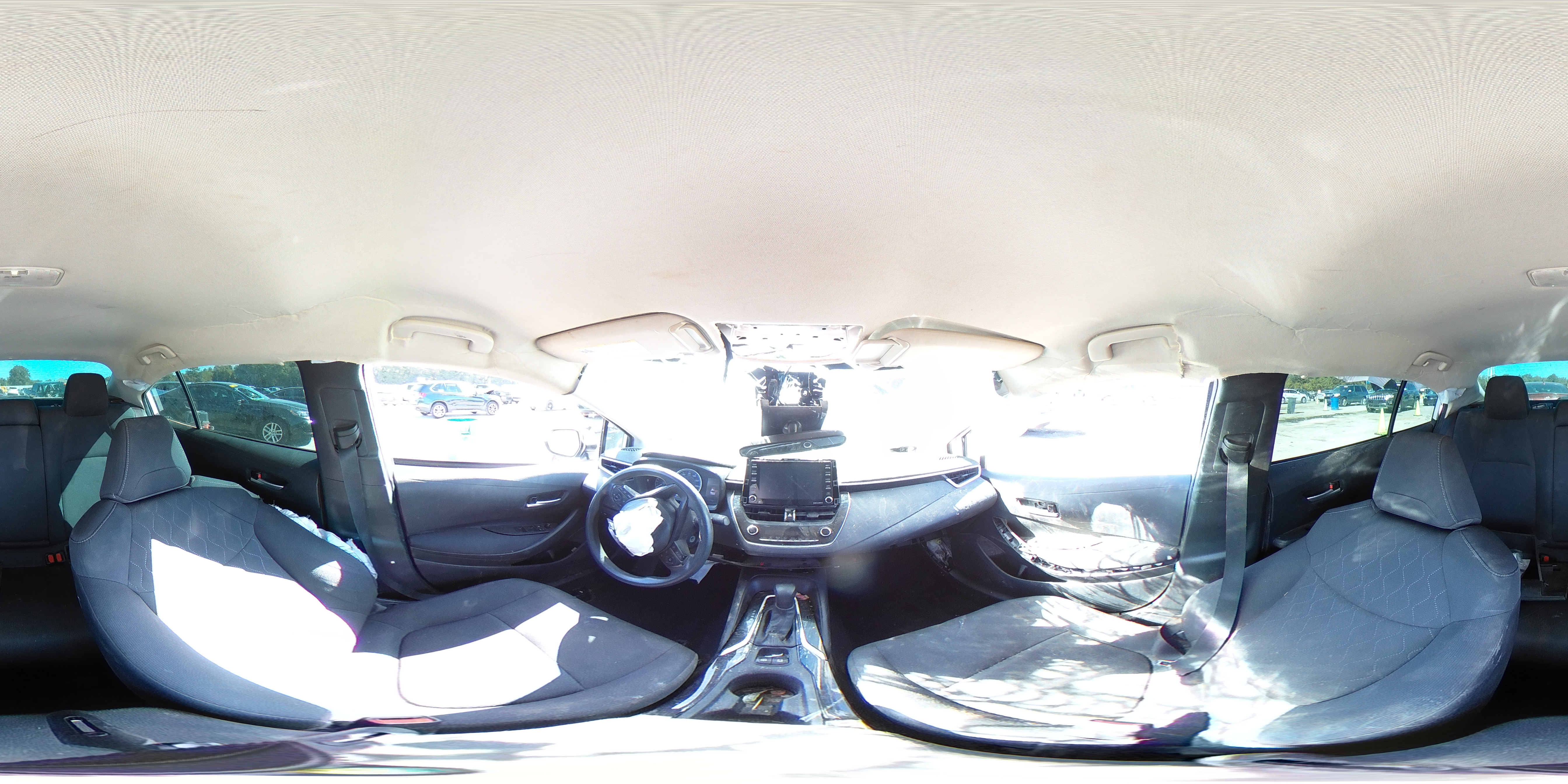 2021 Toyota Corolla Le VIN: 5YFEPMAE8MP208383 Lot: 84947405