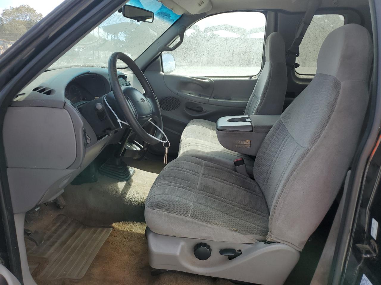 1998 Ford F150 VIN: 1FTDX172XWNA12453 Lot: 85690415