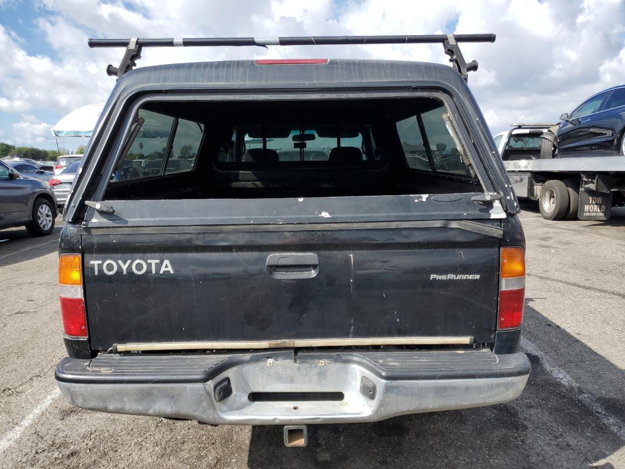 1999 Toyota Tacoma Xtracab Prerunner VIN: 4TASM92N8XZ461930 Lot: 85353445