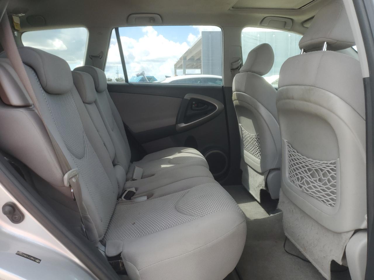 2008 Toyota Rav4 Limited VIN: JTMBK31V086034933 Lot: 82239915