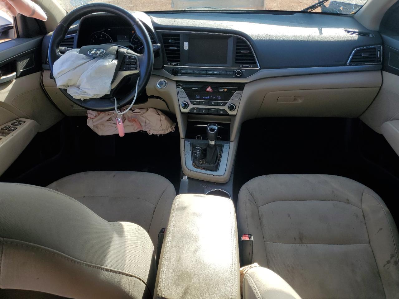 2017 Hyundai Elantra Se VIN: 5NPD84LF3HH195219 Lot: 82382485