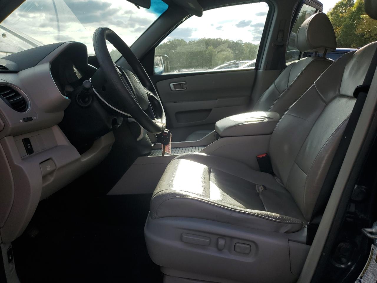 2011 Honda Pilot Ex VIN: 5FNYF4H47BB098870 Lot: 84965085