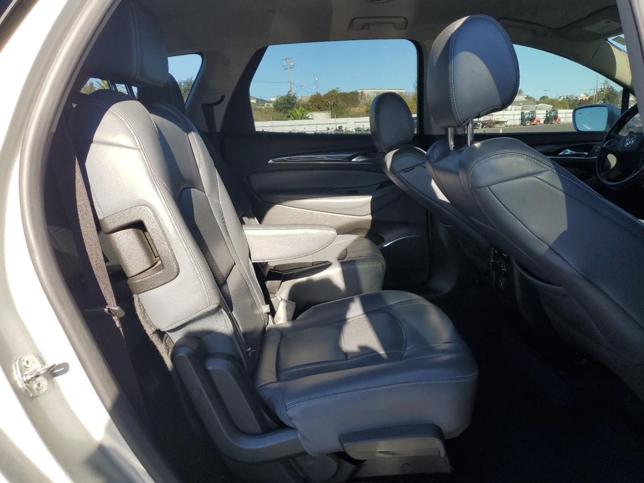 2019 Buick Enclave Essence VIN: 5GAERBKW0KJ186033 Lot: 90456485