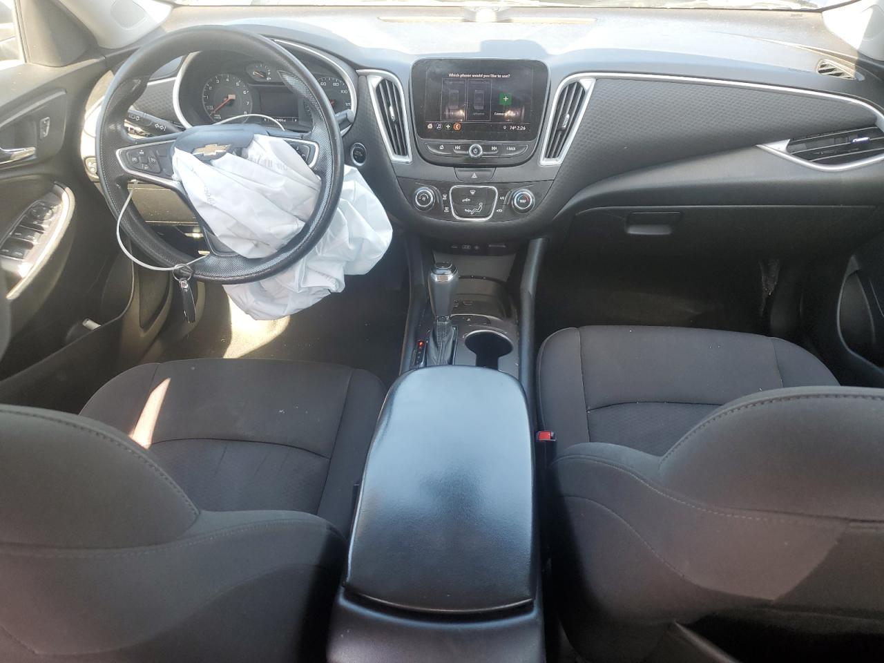 2019 Chevrolet Malibu Ls VIN: 1G1ZB5ST9KF203242 Lot: 86060125