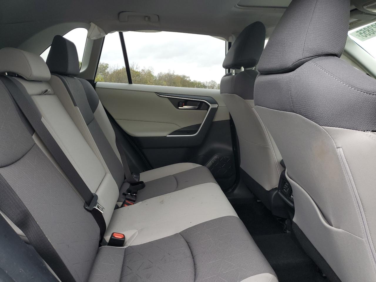 2025 Toyota Rav4 Xle VIN: JTMRWRFV7SD333076 Lot: 86323855