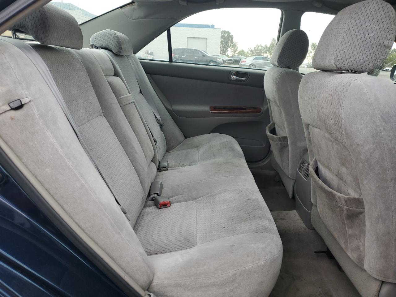 2004 Toyota Camry Le VIN: 4T1BE32K24U300997 Lot: 84366275