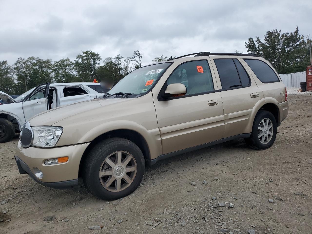 2004 BUICK RAINIER