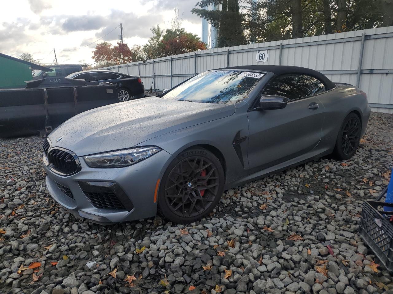 2022 BMW M8
