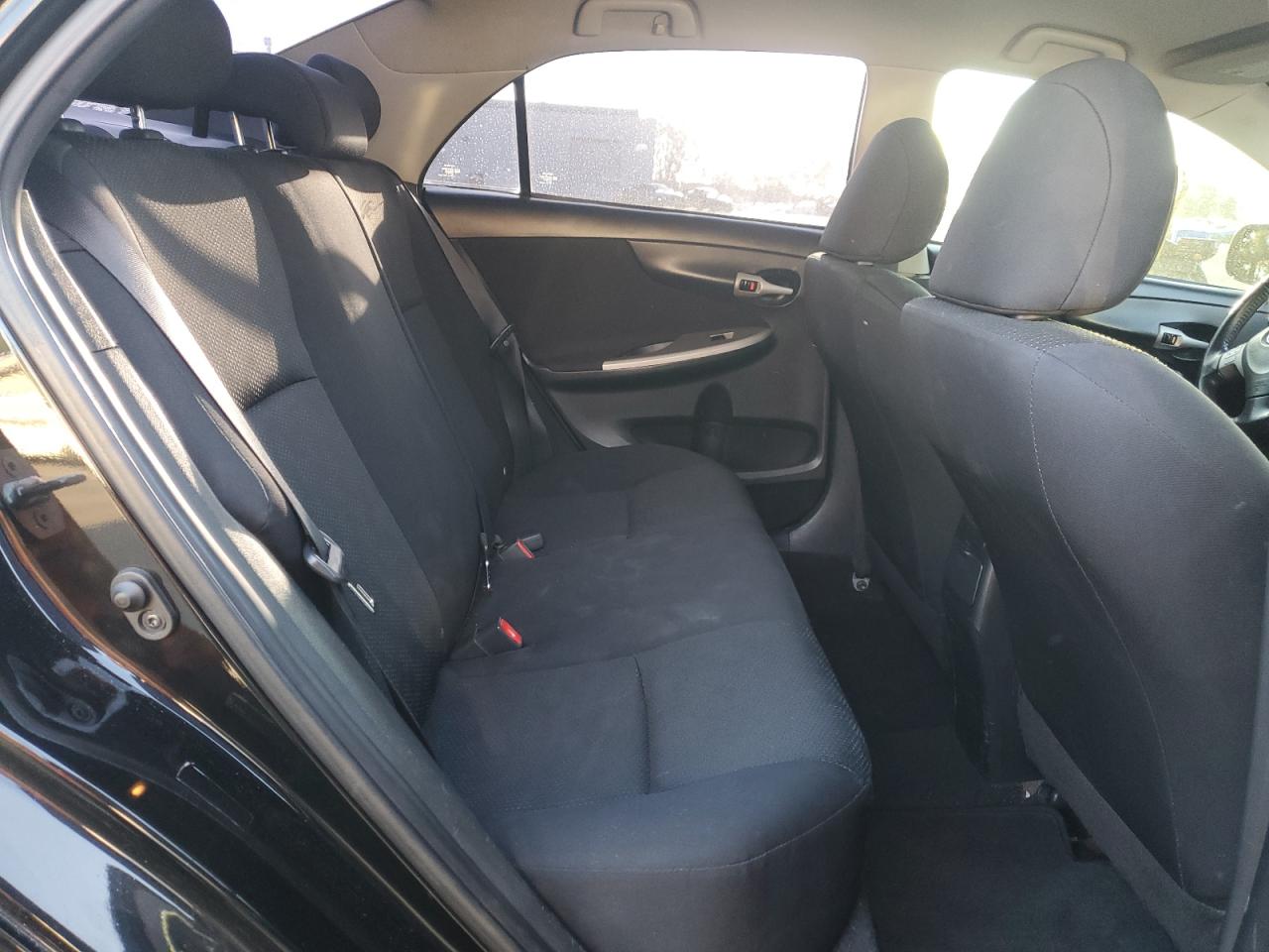 2010 Toyota Corolla Base VIN: 1NXBU4EE8AZ171688 Lot: 84845545