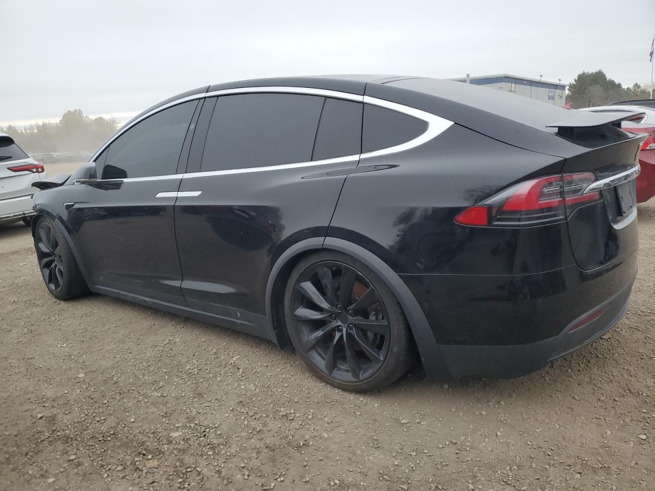 2017 Tesla Model X black null electric 5YJXCBE29HF041414 photo #3
