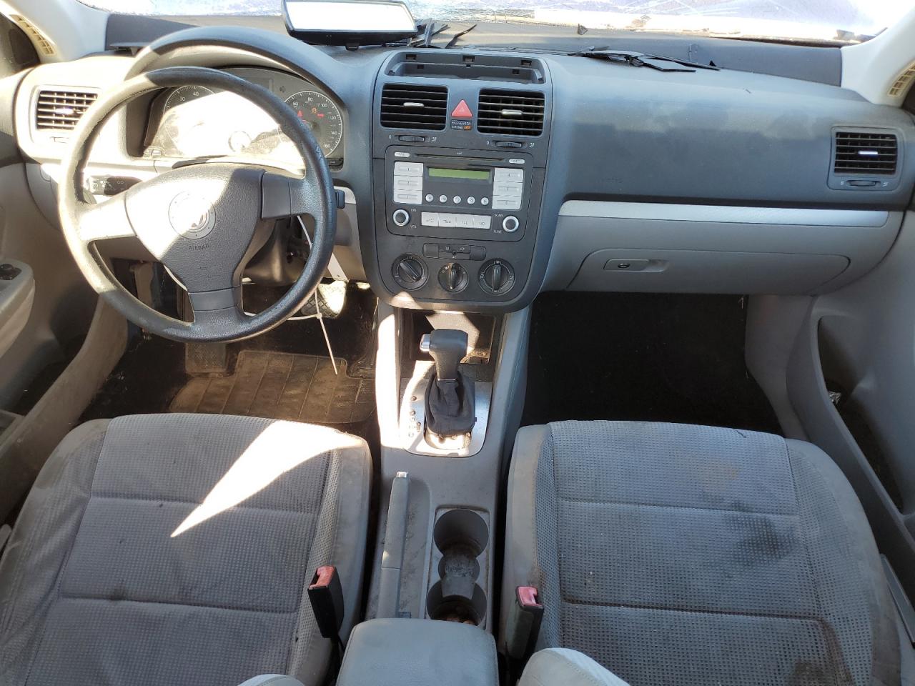 2008 Volkswagen Jetta S VIN: 3VWHM71K28M019011 Lot: 82537815