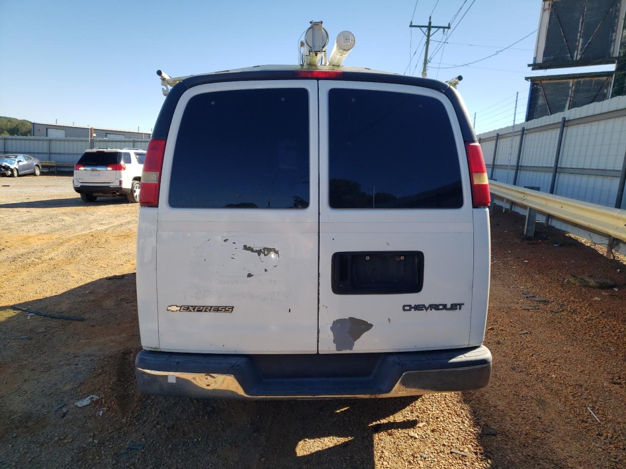 2006 Chevrolet Express G1500 VIN: 1GBFG15T061194227 Lot: 85080825