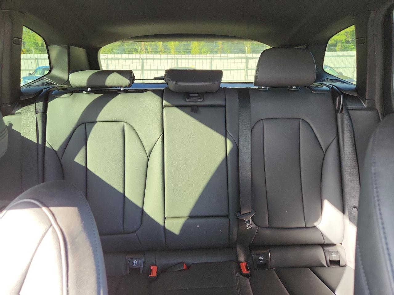 2019 BMW X3 Sdrive30I VIN: 5UXTR7C5XKLR49977 Lot: 82223555