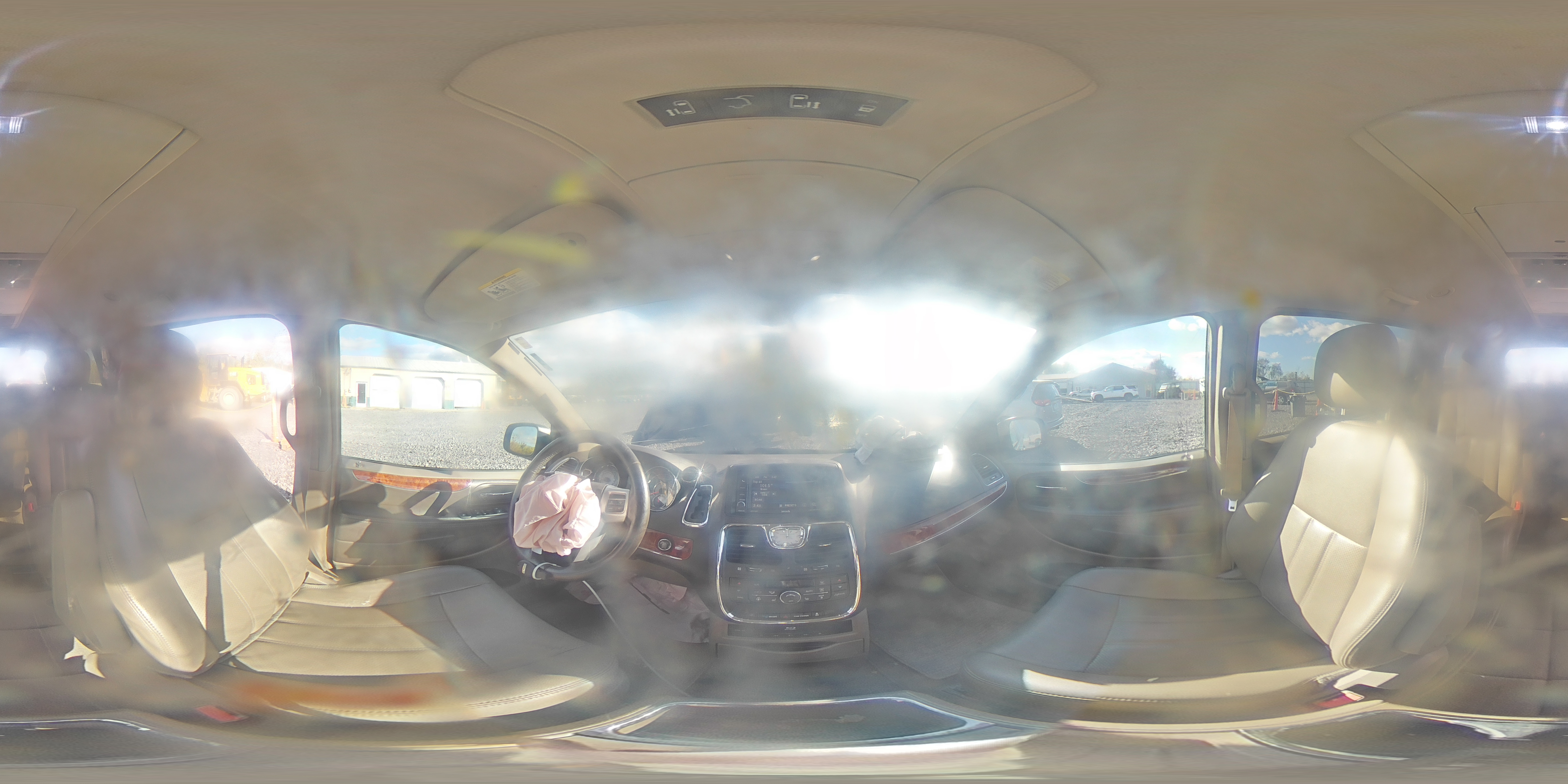 2015 Chrysler Town & Country Touring L VIN: 2C4RC1CG2FR531714 Lot: 85764575