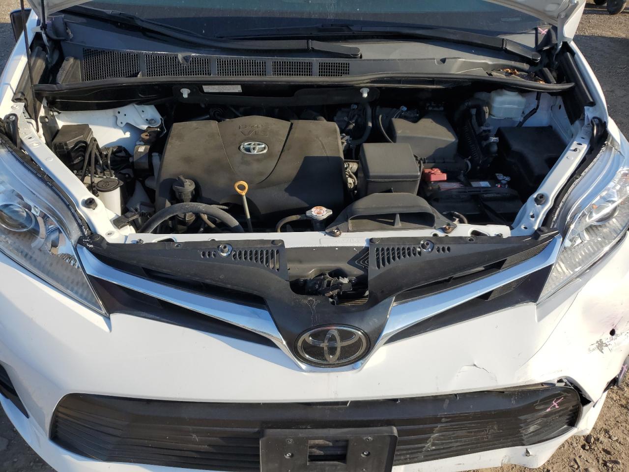 2020 Toyota Sienna Le VIN: 5TDKZ3DC4LS082725 Lot: 85890555