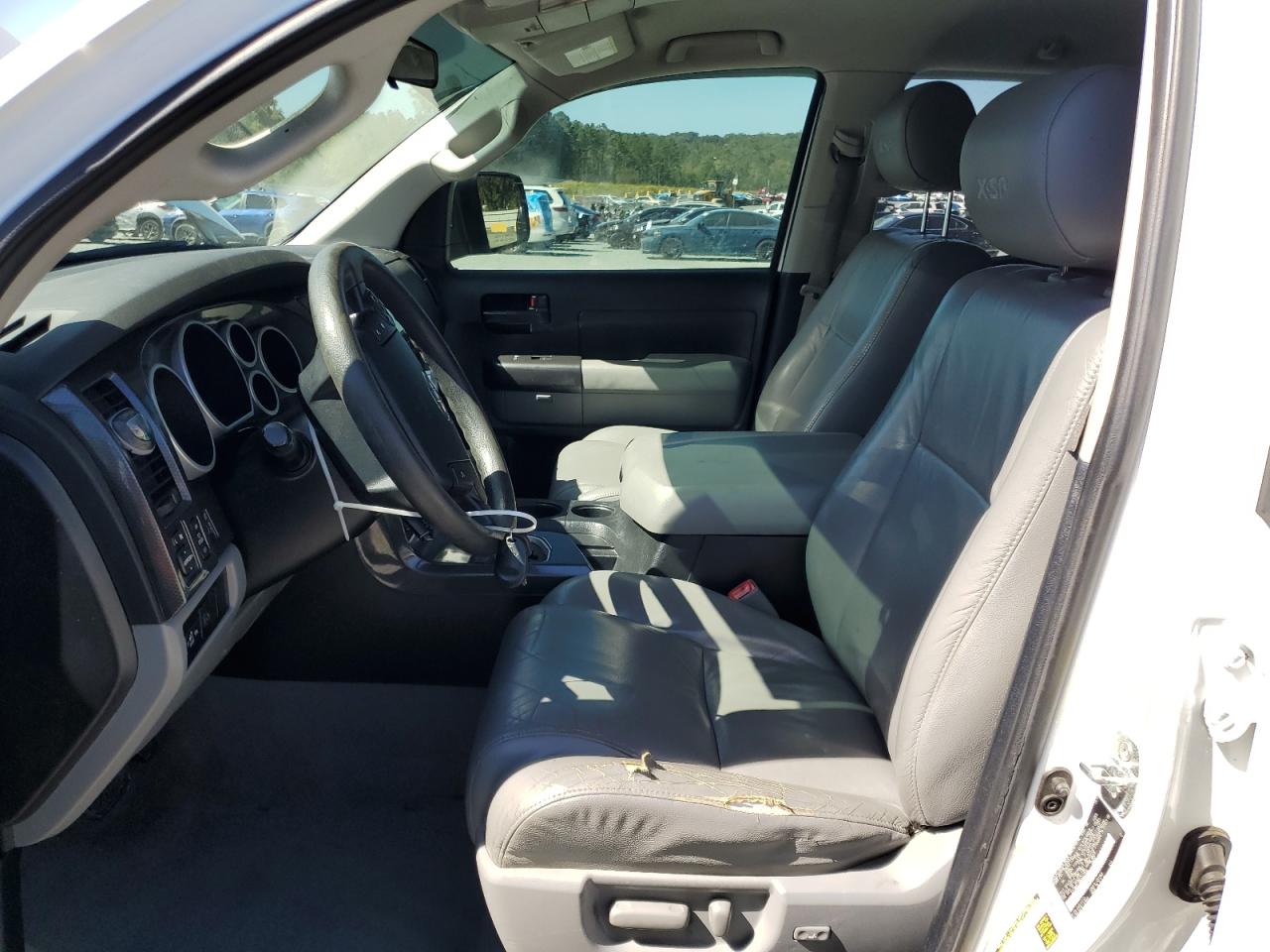 2011 Toyota Tundra Double Cab Sr5 VIN: 5TFRM5F18BX027000 Lot: 85323625