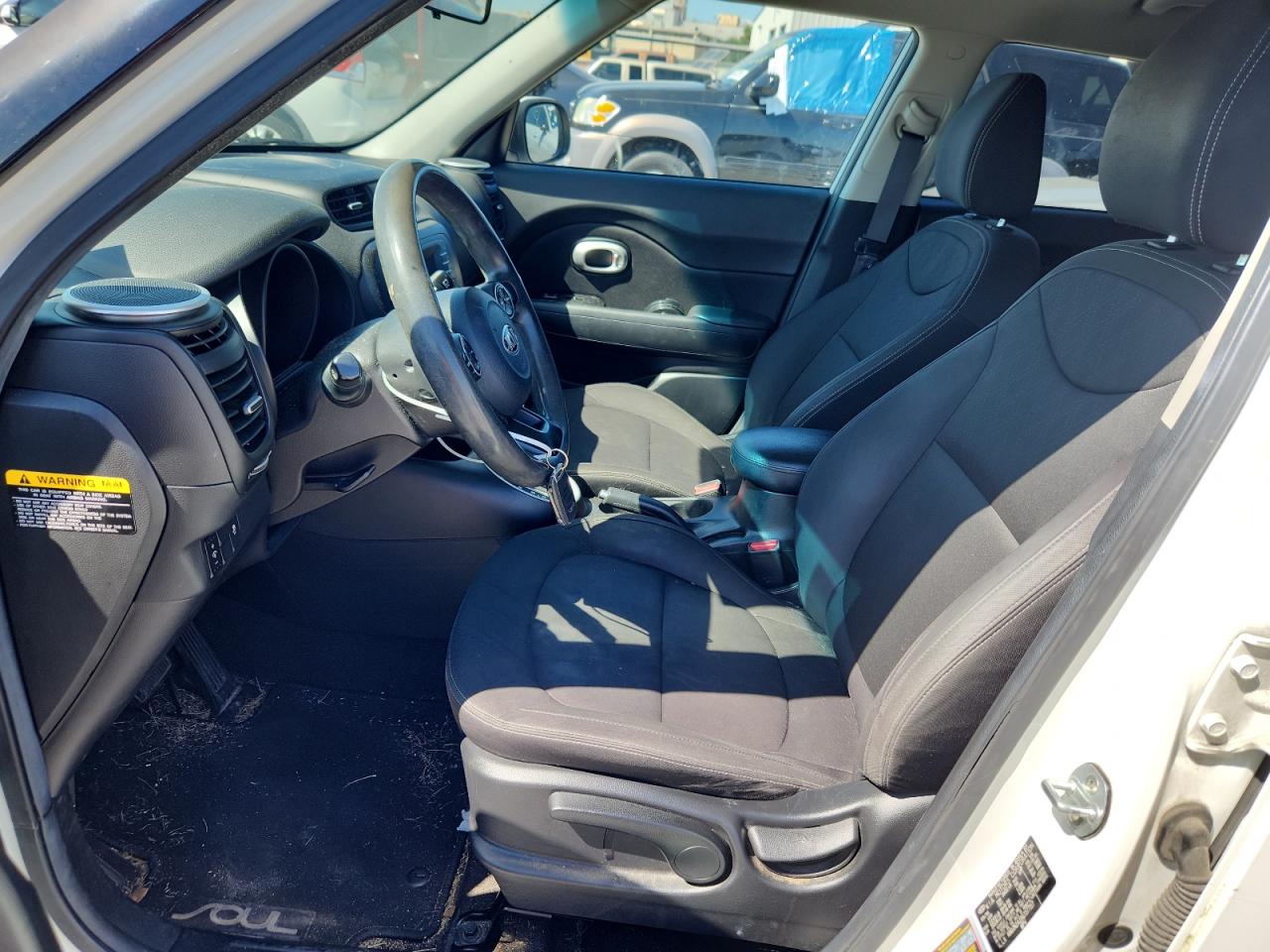 2016 Kia Soul VIN: KNDJN2A23G7377117 Lot: 82444725