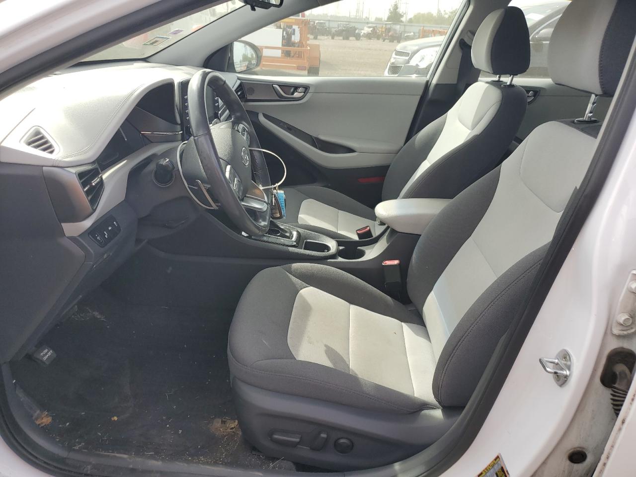 2020 Hyundai Ioniq Se VIN: KMHC75LC0LU213910 Lot: 81937195
