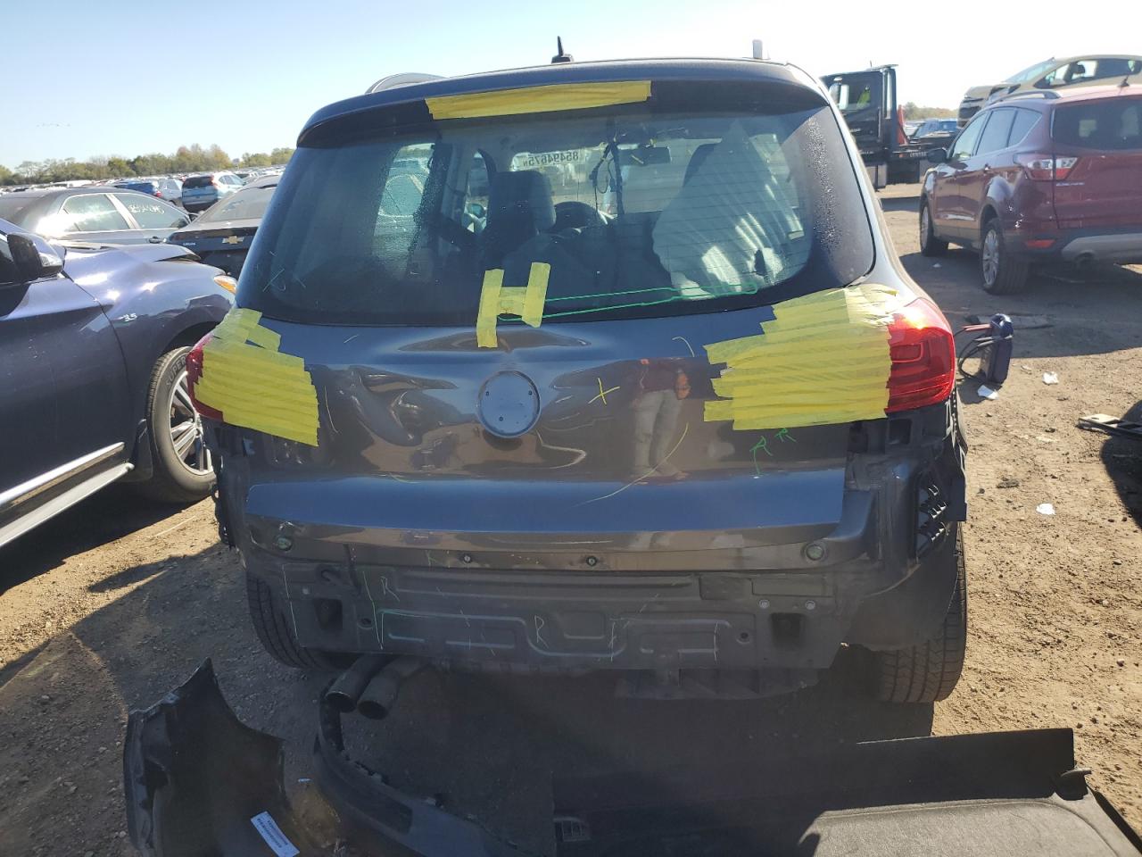 2016 Volkswagen Tiguan S VIN: WVGBV7AX8GW522277 Lot: 85494675