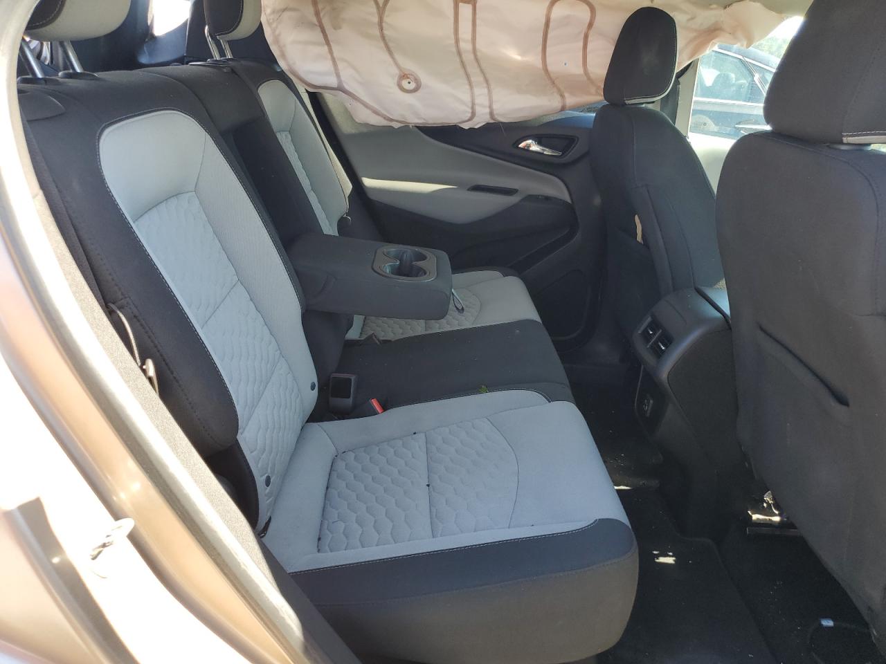 2019 Chevrolet Equinox Ls VIN: 2GNAXHEV6K6203057 Lot: 84860685