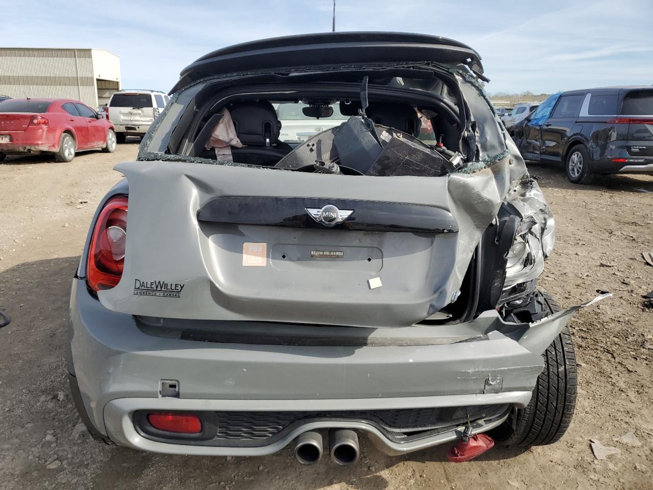 2015 Mini Cooper S VIN: WMWXP7C55FT740822 Lot: 91061815