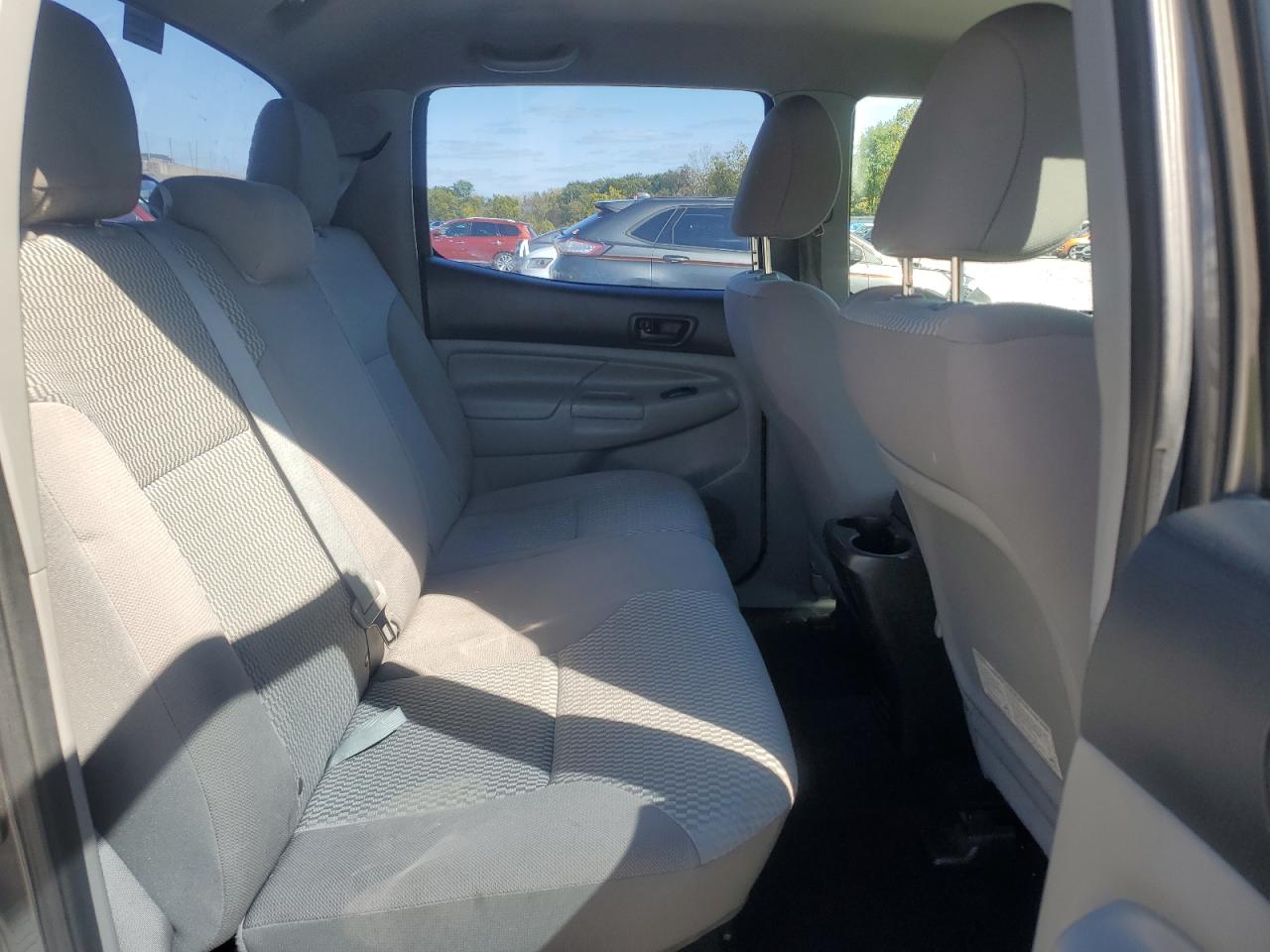 2014 Toyota Tacoma Double Cab VIN: 5TFLU4EN2EX095012 Lot: 82272415