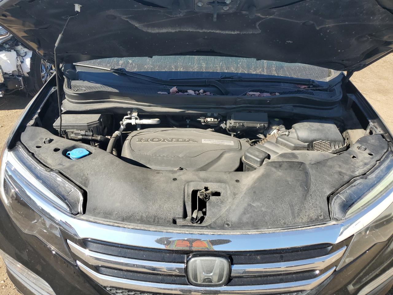 2017 Honda Pilot Elite VIN: 5FNYF6H04HB068338 Lot: 85714485